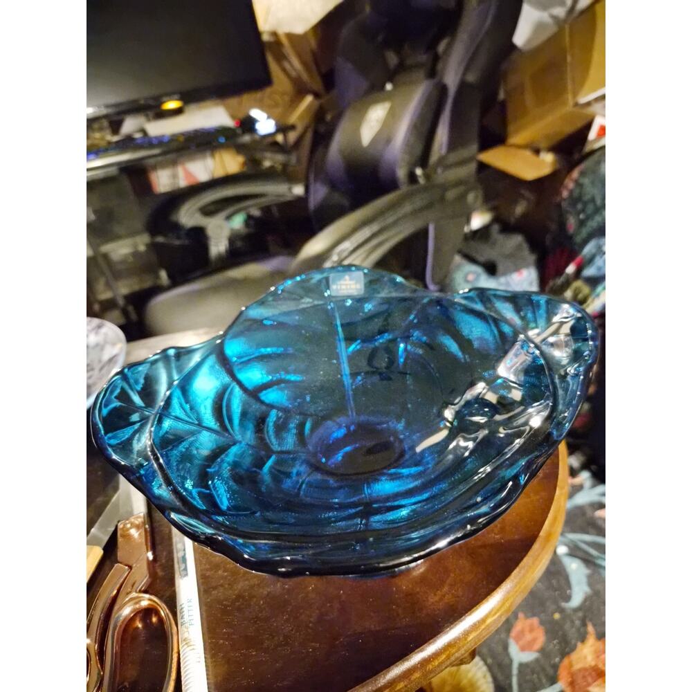 Viking Glass Bluenique Cabbage Leaf Square 8" Pedestal Bowl+++++++++++++